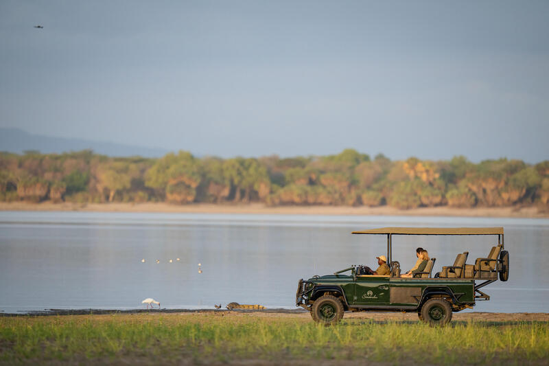 Geführte Safari im Lake Nzerakera in der Nähe von Siwandu Camp